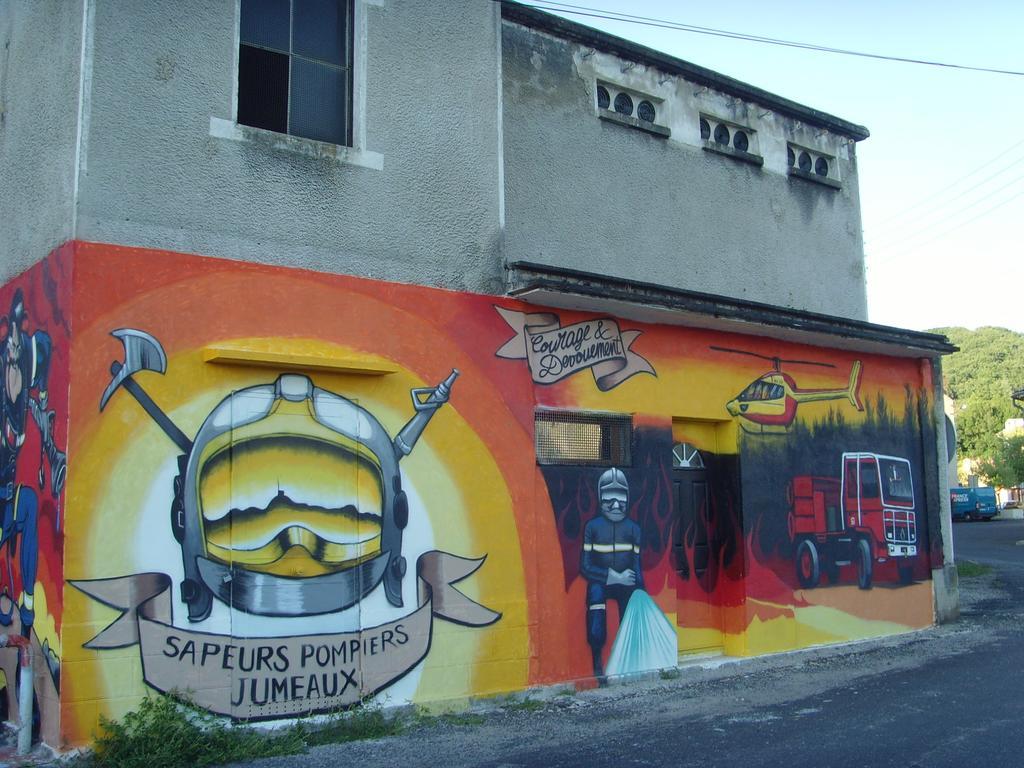 Le Bravard Jumeaux Zewnętrze zdjęcie